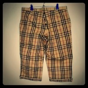 Unisex Authentic Burberry 3/4th cropped shorts